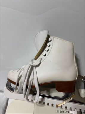 Riedell 112W Women's White and Brown Figure Ice Skates — Classic Lace-Up Design